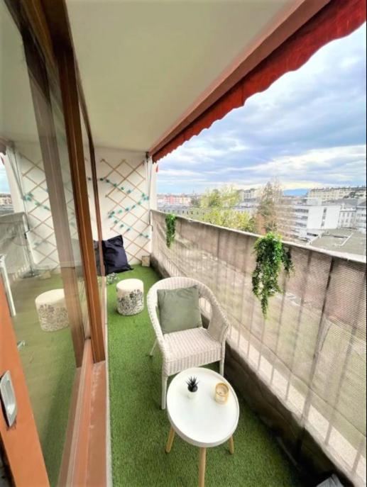 Séjour chez l'habitant Cosy Edelweiss 2ch - Vue Pyrenees & Parking *
